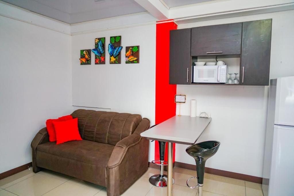 Apartamento Equipado En El Centro De La Fortuna Apartment Luaran gambar