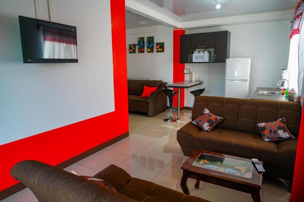 Apartamento Equipado En El Centro De La Fortuna Apartment Luaran gambar
